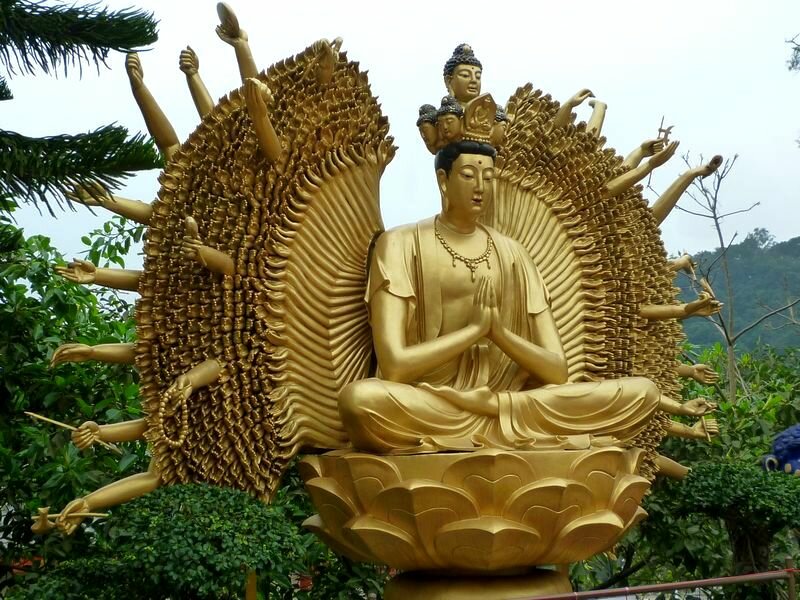 Monastyr6 Гонконг   Монастырь Десяти Тысяч Будд