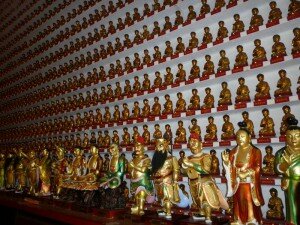 Monastyr9 300x225 Гонконг   Монастырь Десяти Тысяч Будд