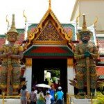 Храм Изумрудного Будды и королевский дворец